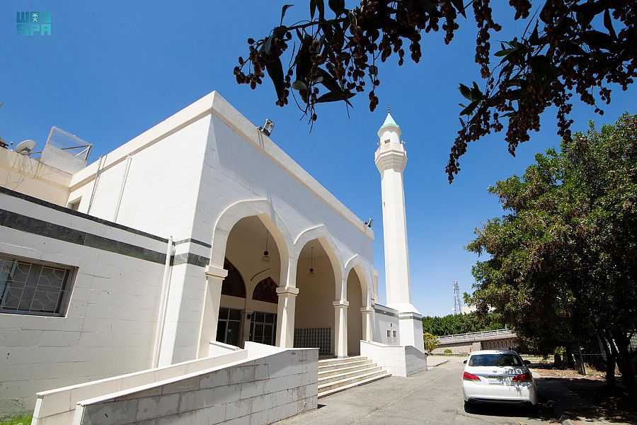 المنطقة التاريخية بالطائف.. هوية عمرانية تزينت بمساجدها