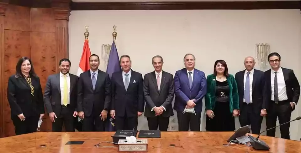 توقيع بروتوكول تعاون بين الاتصالات والمعلومات وبنك مصر