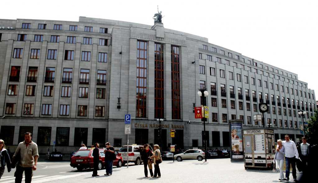 بنك التشيك المركزي يرفع سعر الفائدة للمرة التاسعة