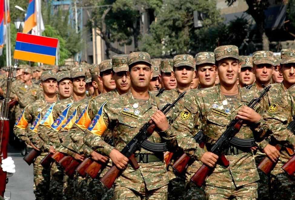 أرمينيا:تحذير بوجود قنابل بمحطات المترو ومنشآت مدنية وعسكرية