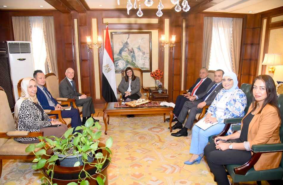 وزيرة الهجرة تبحث التعاون مع السفير الأسترالي لدى مصر