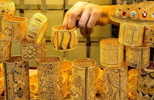سعر الذهب يواصل انخفاضه اليوم الجمعة 3 فبراير 2023 في مصر