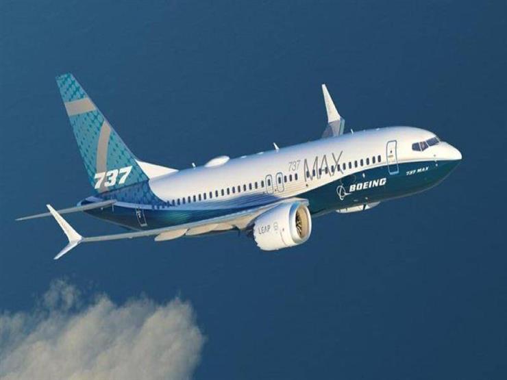 بوينج تطلب من شركات الطيران فحص طائرات “737 ماكس”