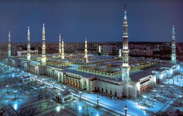 برنامج عن "تاريخ ومعالم المسجد النبوي والخدمات المقدمة فيه"