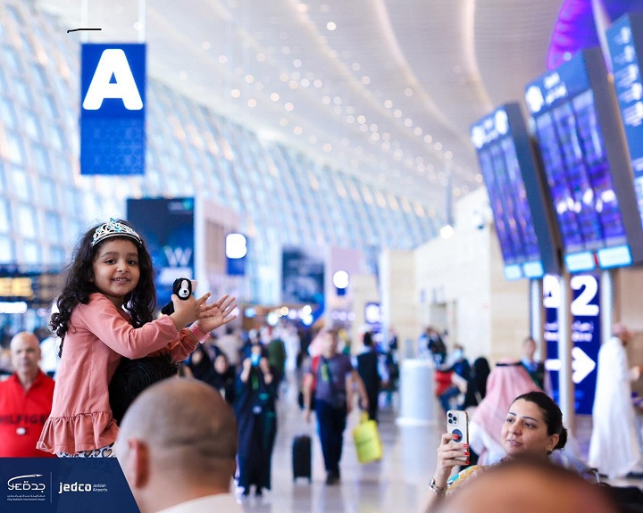 مطار الملك عبدالعزيز ينصح المسافرين بالتواجد قبل 4 ساعات