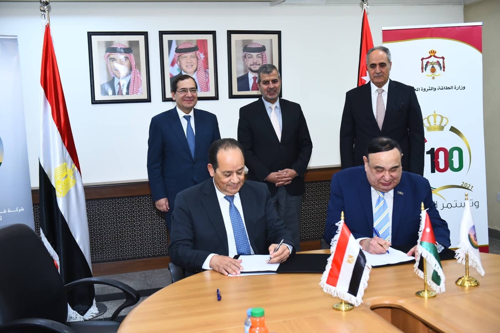 الملا يشهد توقيع اتفاقيتي تعاون بين القاهرة وعمان
