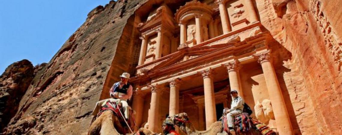 إيرادات الأردن من السياحة تتراجع 4.9% إلى 2.1 مليار دولار فى 4 أشهر