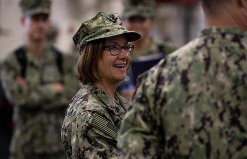 لأول مرة.. الرئيس الأمريكي يختار امرأة لقيادة سلاح البحرية